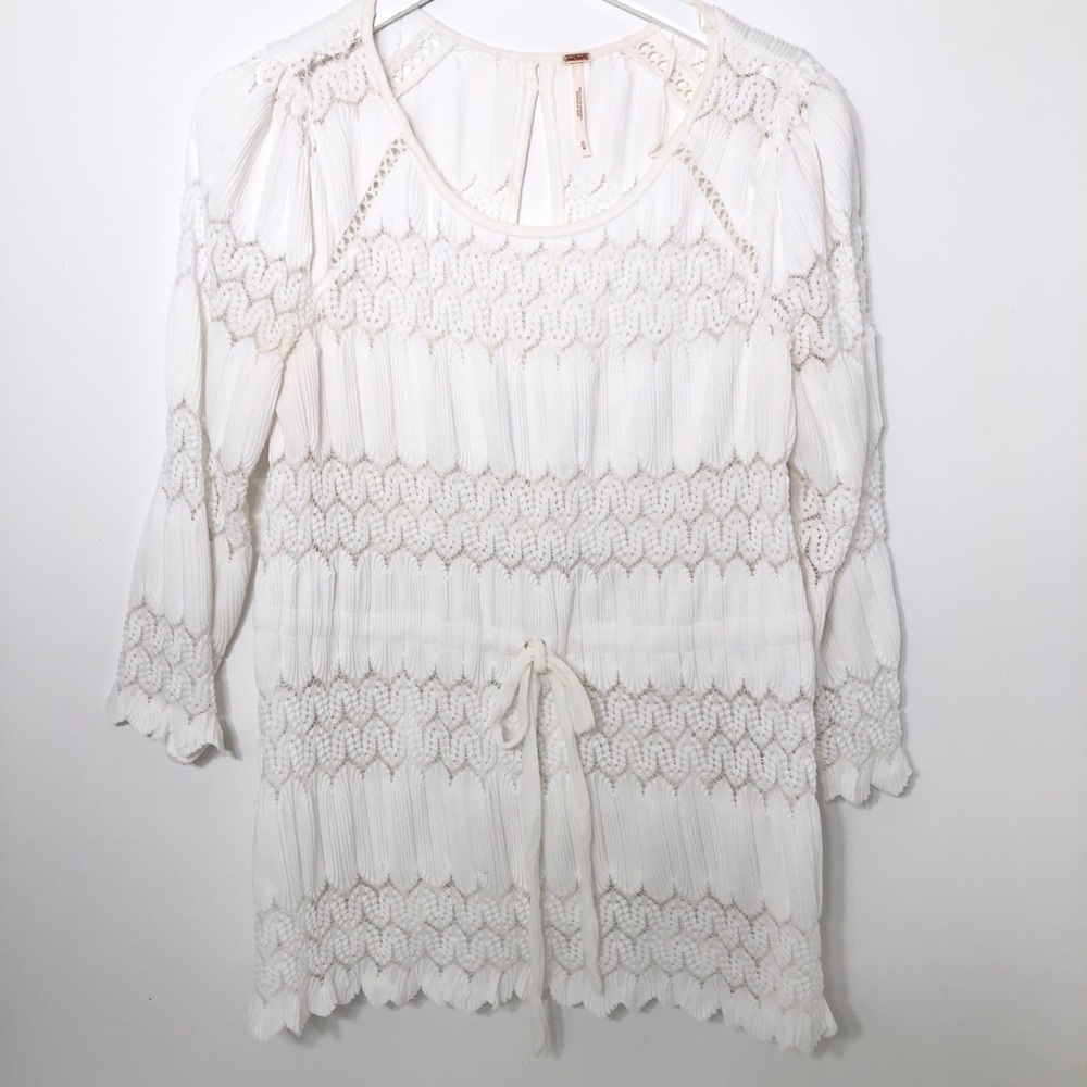 Free People White Knit Top Size Medium